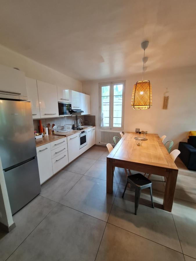 Appart Villa Magnolia Villeneuve Les Avignon - Provence Exteriör bild